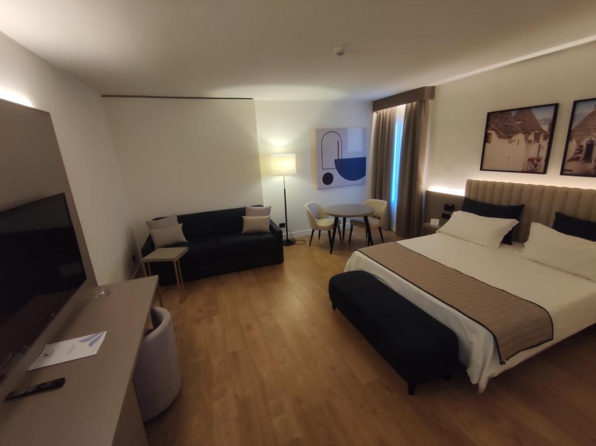 Junior Suite,1499508298:JPEG